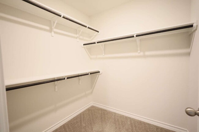 Photo - "Charming 4-Bed Sanctuary in San Antonio – 1702 Sq Ft of Comfortable Living!"