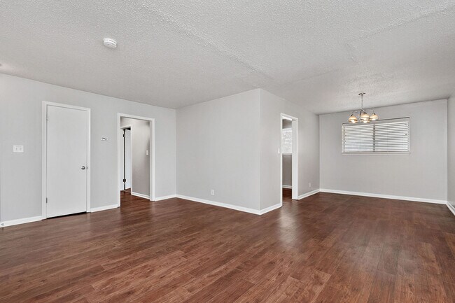 Photo - Plaza Square