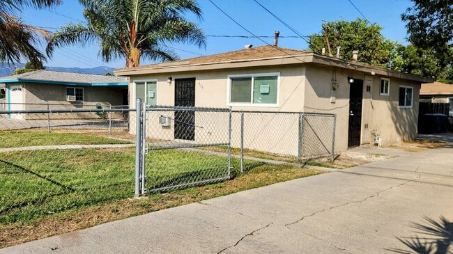 Building Photo - Ramona Rental