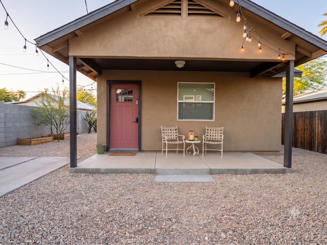 Photo - 2BR in the Heart of the Coronado Historic District — Steps from Local Dining & Downtown Phoenix