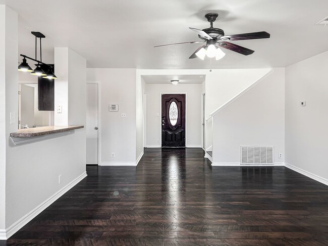 Photo - Spacious 4-Bedroom Converse Home with Loft, Flex Room, and Included Appliances