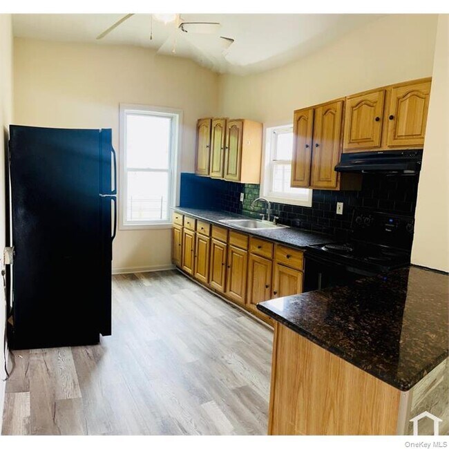 91-15 82nd St Unit 2nd FL