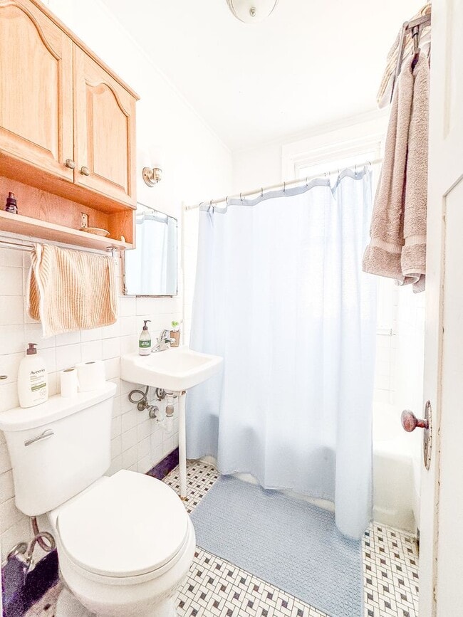 Photo - 1632 Jefferson St Unit #1