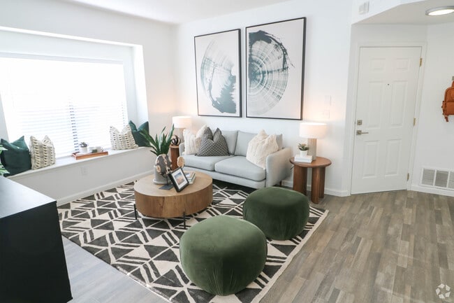 New Renovated Albuquerque Apartments