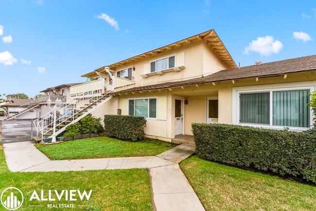 Photo - 16572 Sabot Ln Unidad 3