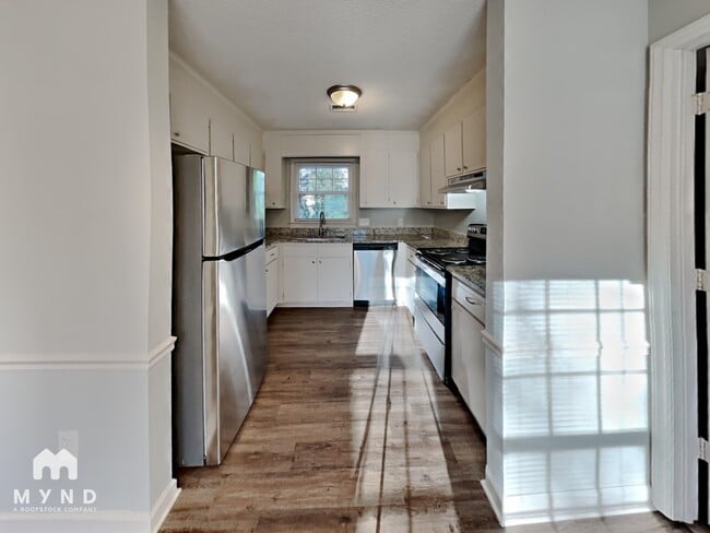 Photo - 6513 Old Meadow Rd