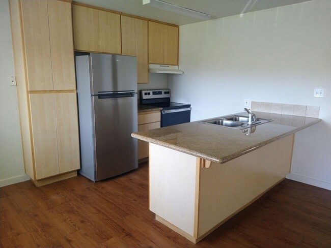 Photo - Iris Drive Unit 610 Iris Drive