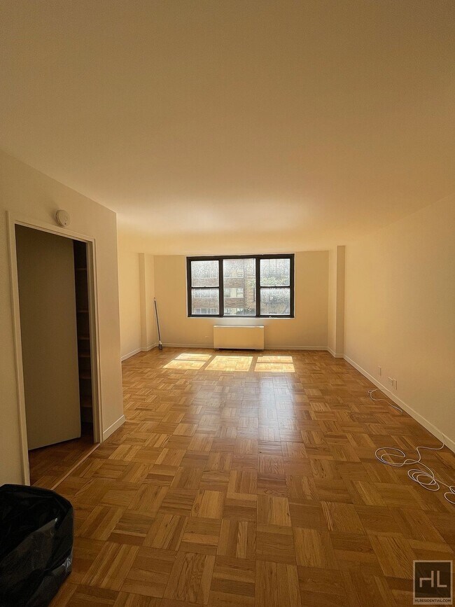 EAST 49 STREET