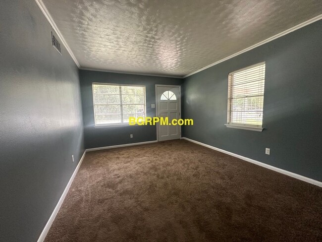 Photo - 3 BD, 1 1/2 BA, in Jacksonville,