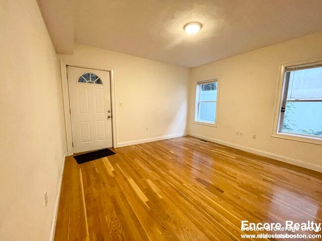 Photo - 128 Hillside St Unit #1