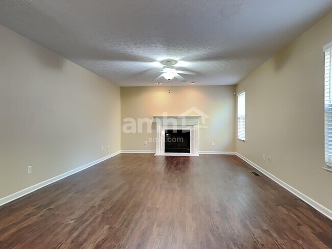 Photo - 552 Wildlife Ct