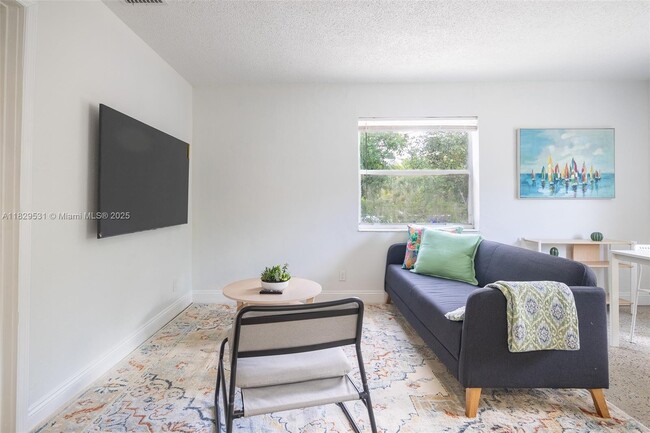 Photo - 605 SW 14th Terrace Apartamento Unidad 4