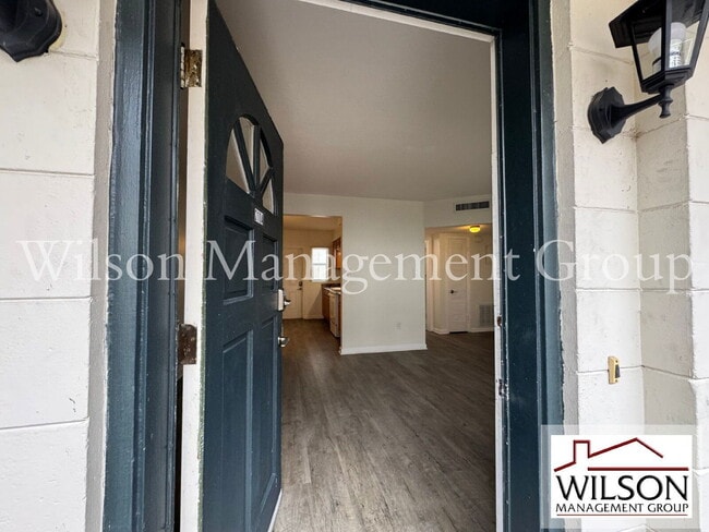 Photo - 210 E Yale St Unidad A