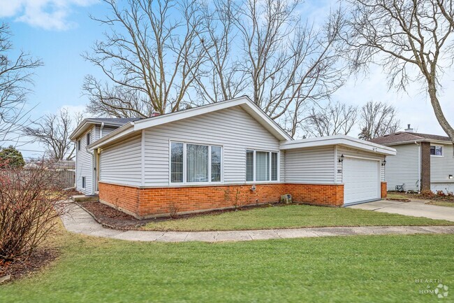 Building Photo - 1923 Pawnee Ln Rental