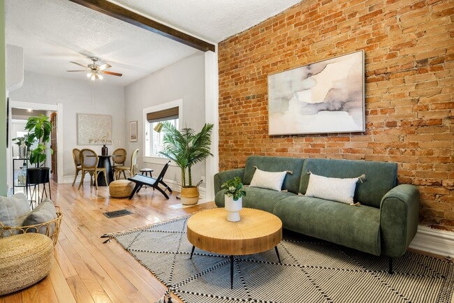 Photo - 2339 Gilpin St
