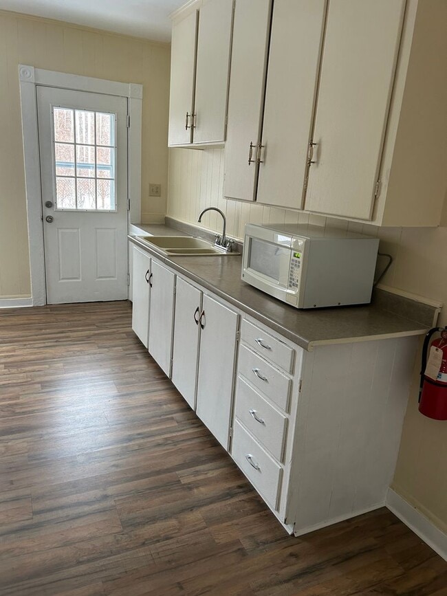 Photo - 7 Gowen St Unit 9