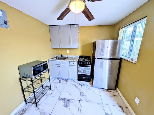 Photo - 2534 NW 73rd Ave