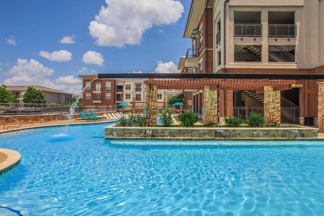 Photo - Midtown Cedar Hill Apartments