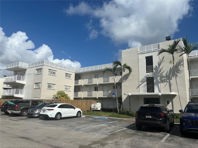 Photo - 7701 SW 88th St Unit B224
