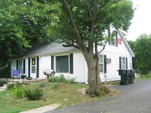 Photo - 158 S Prince St