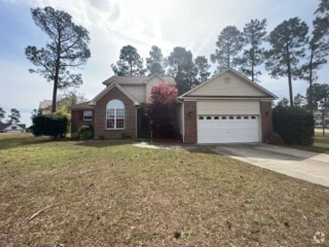 Building Photo - Spacious 4 Bed, 2.5 Bath Home in Cameron