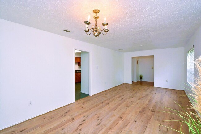 Photo - 3315 Honey Creek Dr