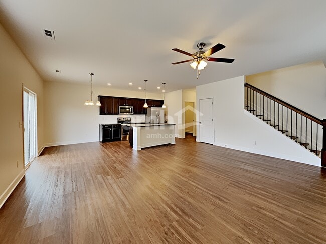 Photo - 4264 Longfellow Dr
