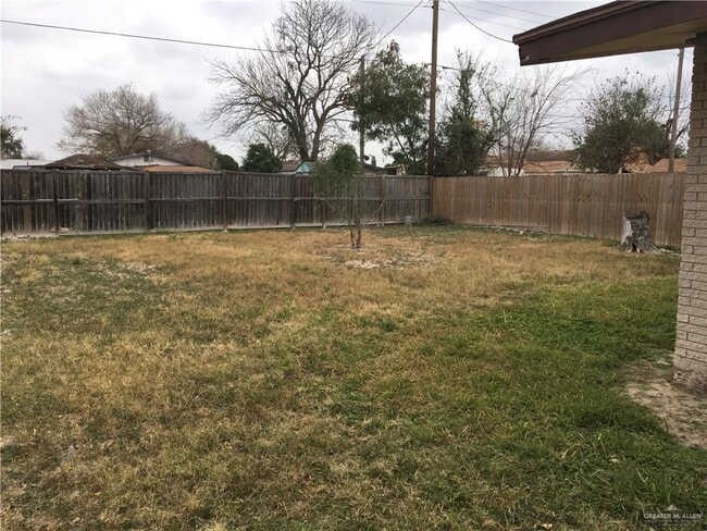 Photo - 5-27 1/2 N 27 1/2 St