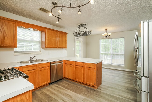 905 Pheasant Cove