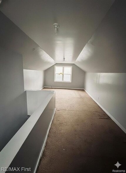 Photo - 15625 Bringard Dr