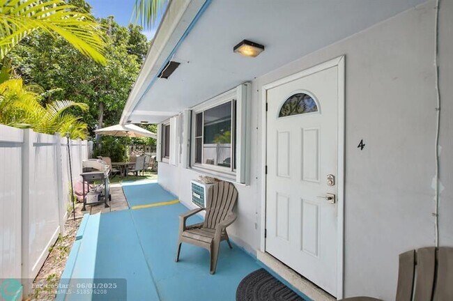 Photo - 1938 NE 7th St Unit 4