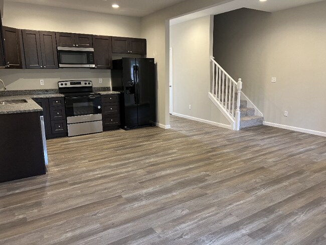 Photo - 20 Breanna Way