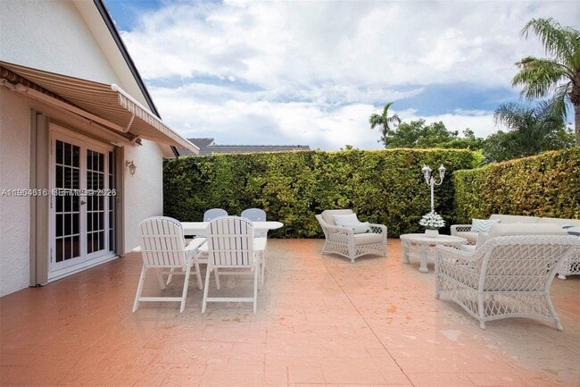 Building Photo - 6811 SW 105th Ct