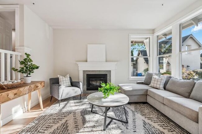 Photo - 217 Roosevelt Terrace