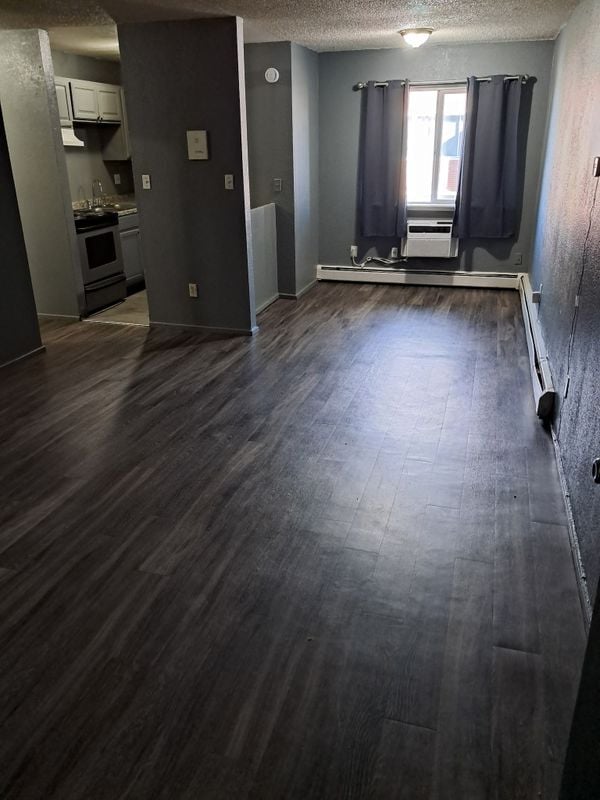 Photo - 1425 N Yosemite St