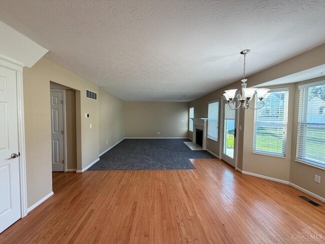 Photo - 7801 Livingston Dr