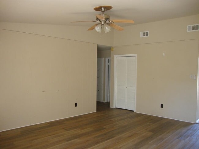 Photo - 11505 Barrington Way