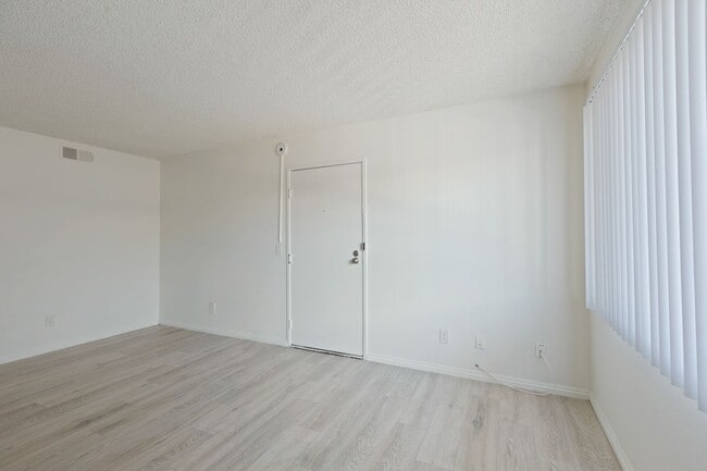 Photo - 7233 Loma Verde Ave Unit 216