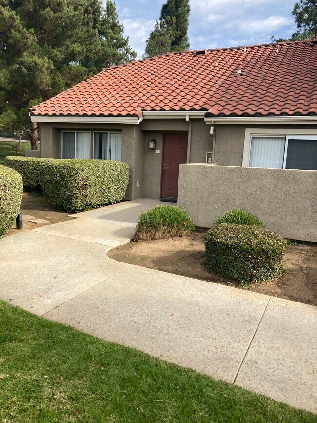 Photo - 200 E Alessandro Blvd Condo Unit Beautiful