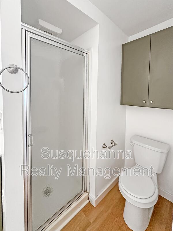 Photo - 169 Engle Ln