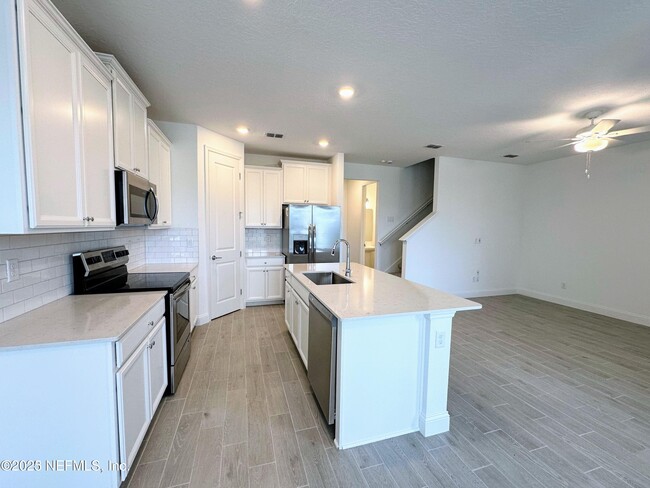 Photo - 33 Tyson Ct Townhome