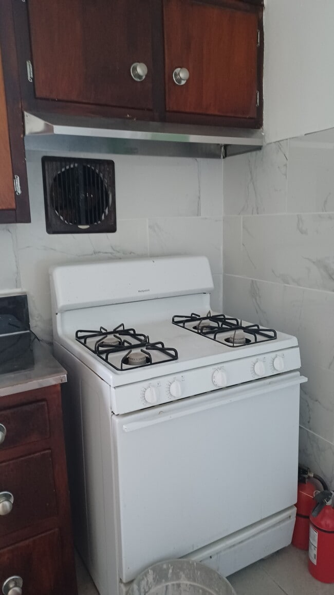 Photo - 33 Center St Unit 1