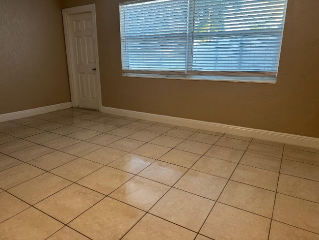 Photo - 1665 17th Ave N