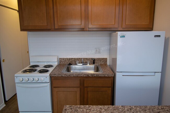 Photo - 2008 W Plum St Unit 2C