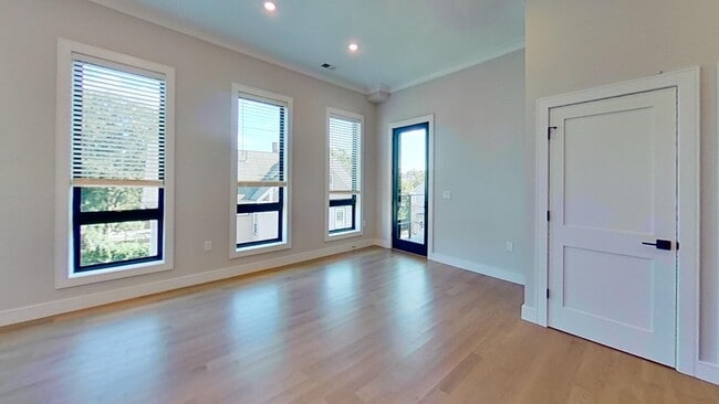 Photo - 16 Highgate St Unit #303