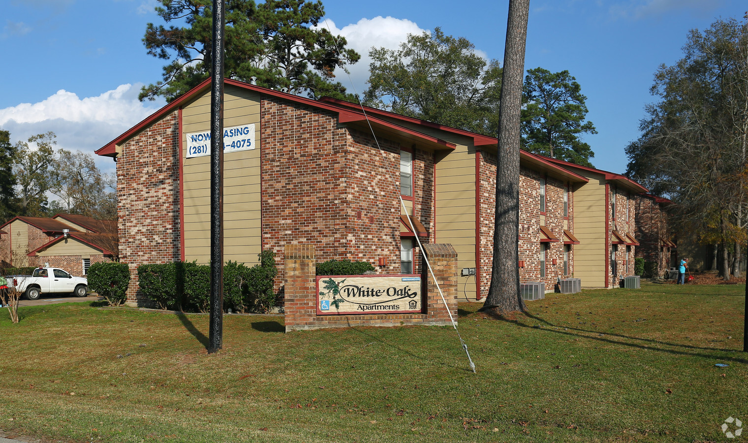 Photo - White Oak Apartments