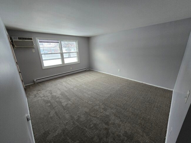 4500 Dewey Ave Apartments
