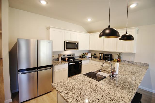 Photo - 3225 Purple Ash Dr