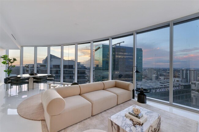 Photo - 300 Biscayne Blvd Way Unit 5108