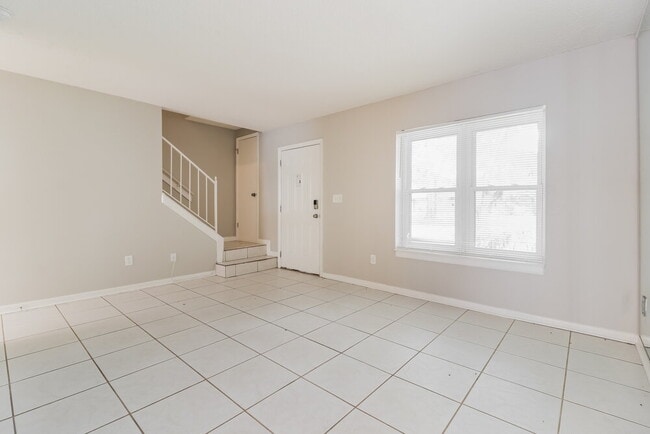 Photo - 7640 Woodbridge Blvd